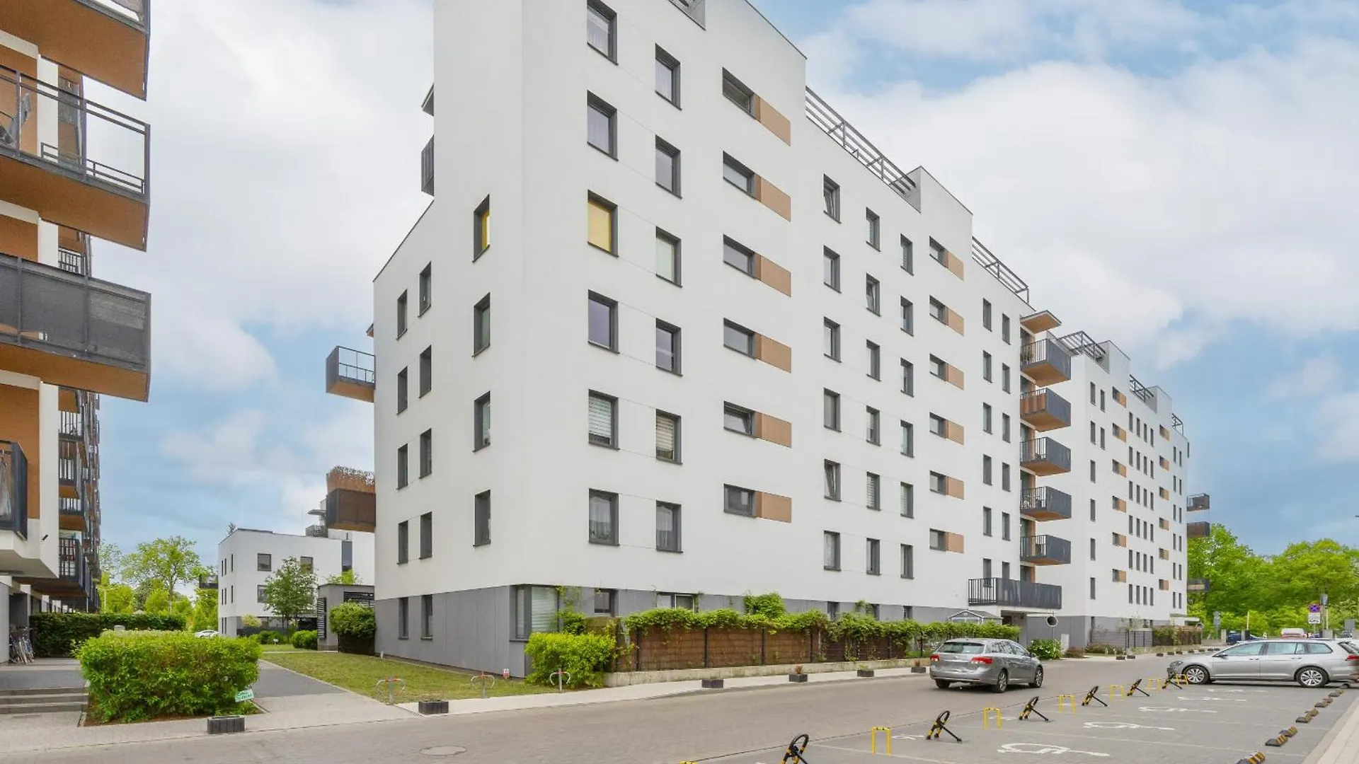 Industrial Apartment With Parking Fort Wola By Noclegi Renters Warsaw Poland