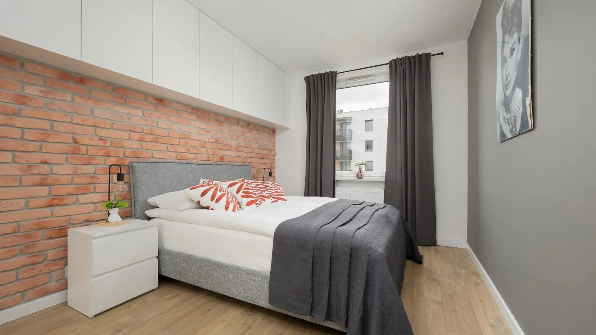 Industrial Apartment With Parking Fort Wola By Noclegi Renters Warsaw 0*,  Poland
